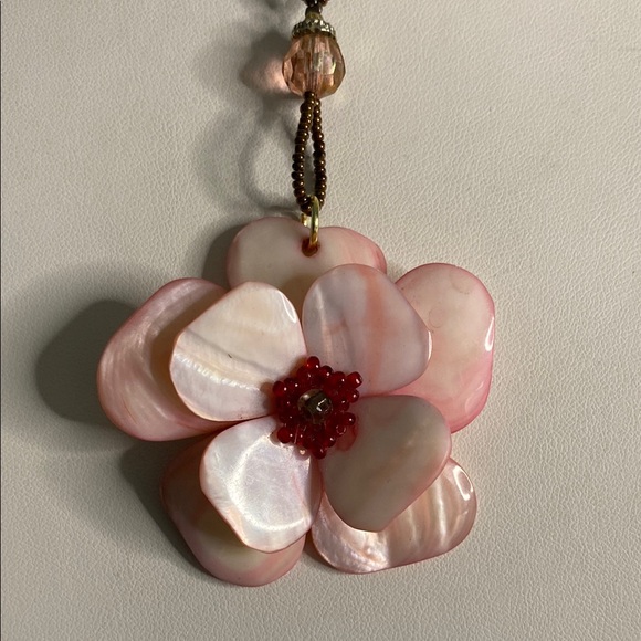 5 for $15 Pink Floral shell Pendant Necklace - Picture 2 of 5